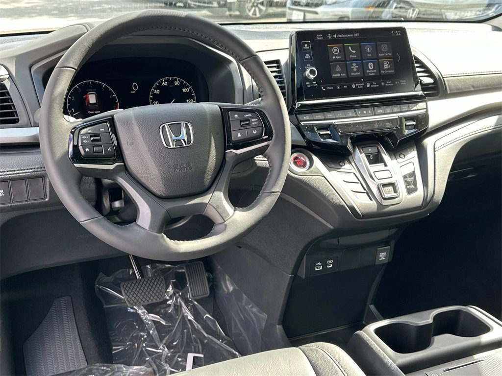 New 2026 Honda Odyssey EX-L image 2
