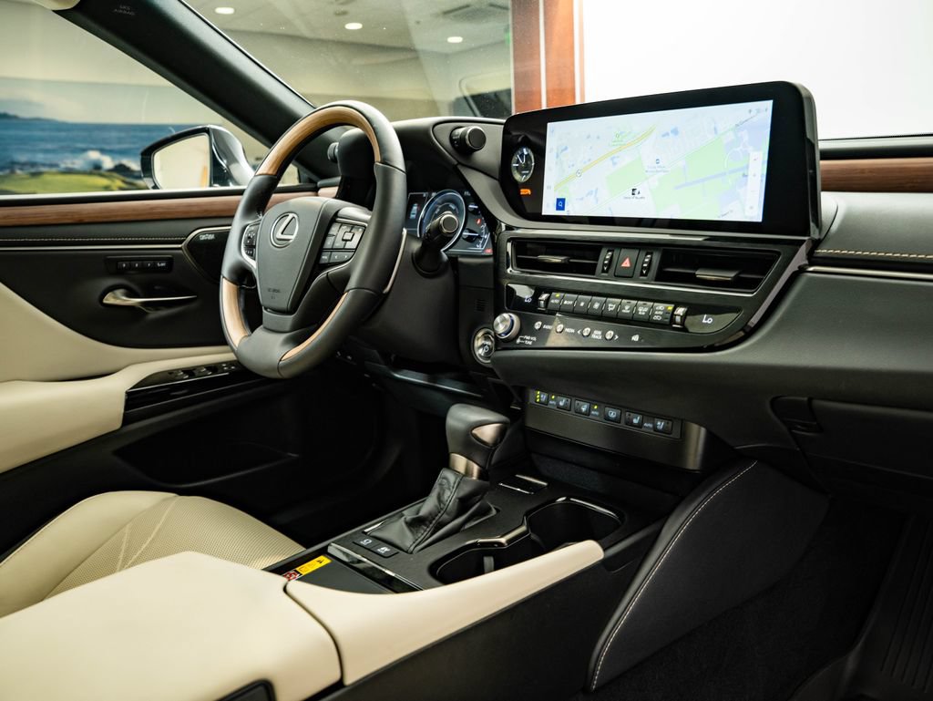 Certified 2024 Lexus ES 300h Ultra Luxury FWD image 48