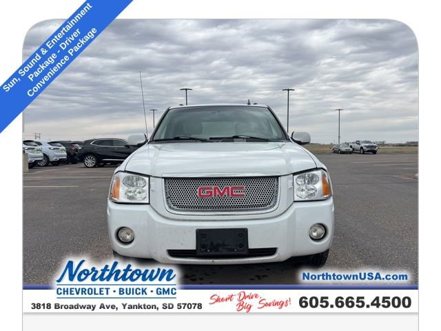 Used 2006 GMC Envoy Denali image 3