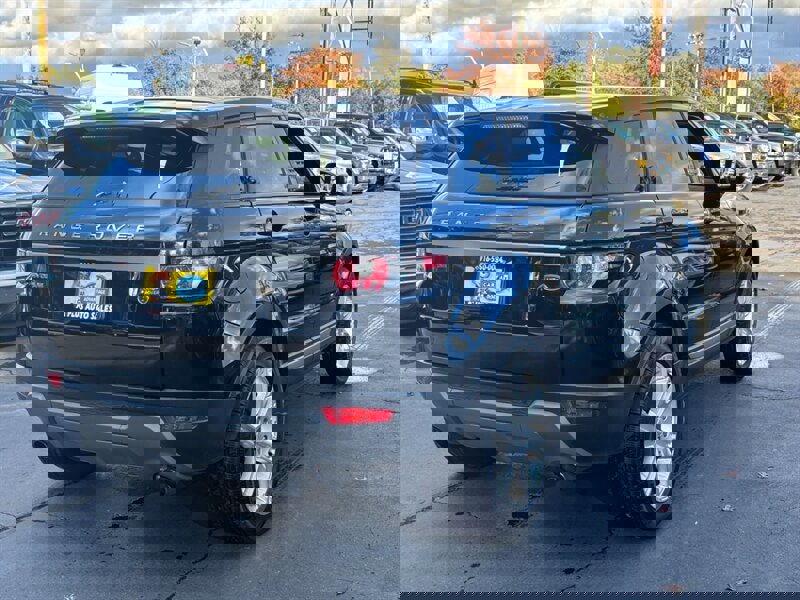 Used 2014 Land Rover Range Rover Evoque Pure Premium image 2