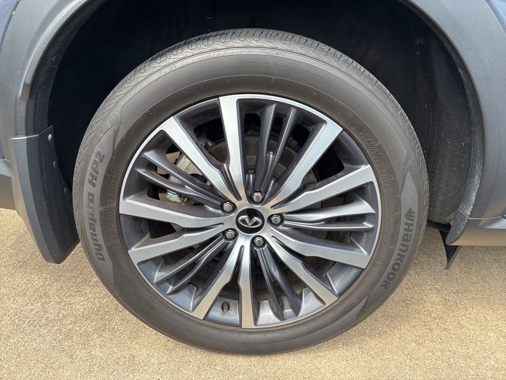 Used 2023 INFINITI QX60 Sensory w/ Cargo Package image 5