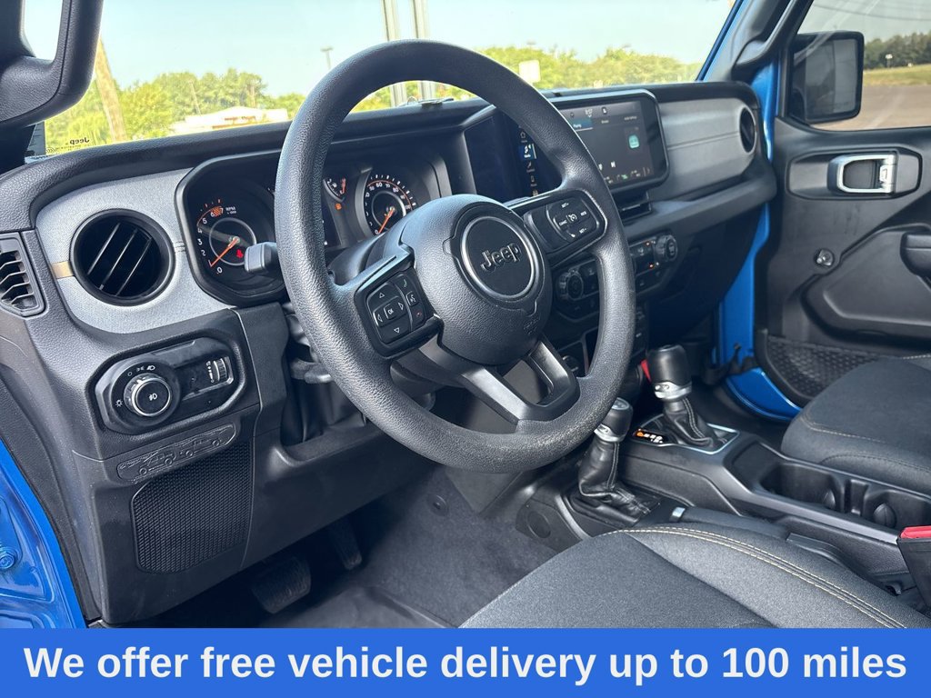 Used 2024 Jeep Wrangler Unlimited Sport AWD/4WD image 10