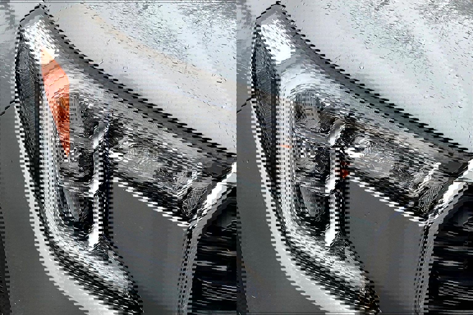 Used 2024 GMC Terrain SLE w/ Driver Convenience Package image 23