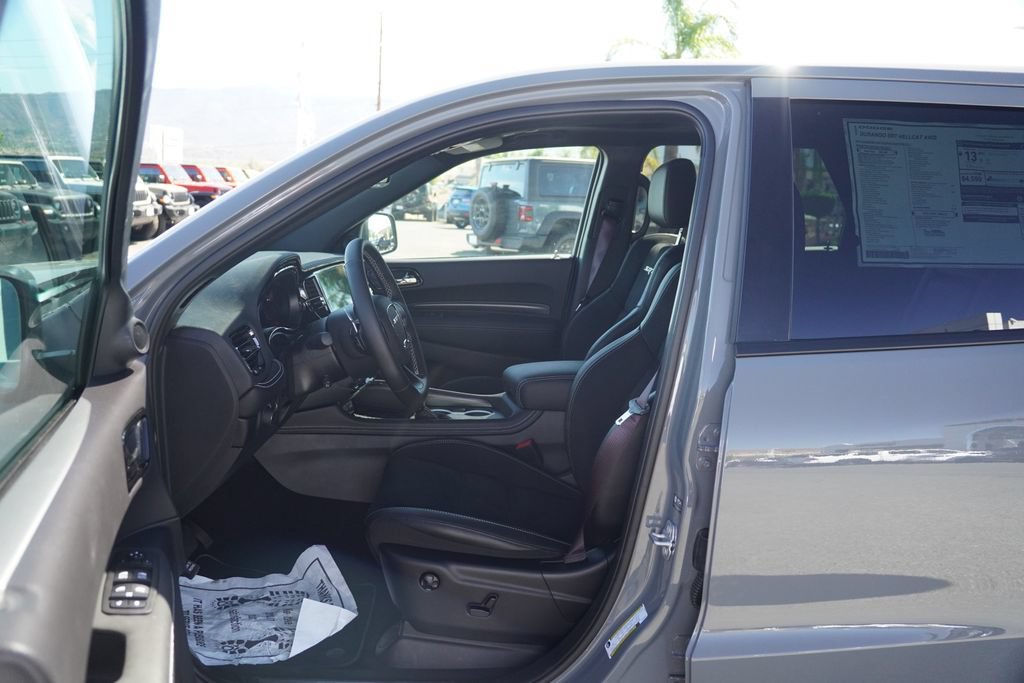 New 2027 Dodge Durango SRT Hellcat w/ 3rd Row Seating Group AWD/4WD image 32