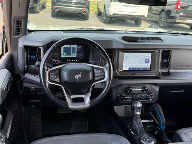 Used 2022 Ford Bronco Black Diamond image 5