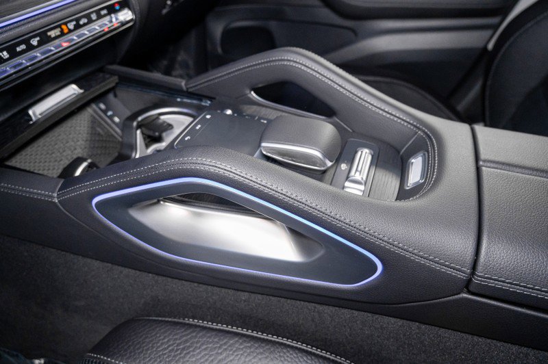 New 2026 Mercedes-Benz GLS 450 4MATIC image 21