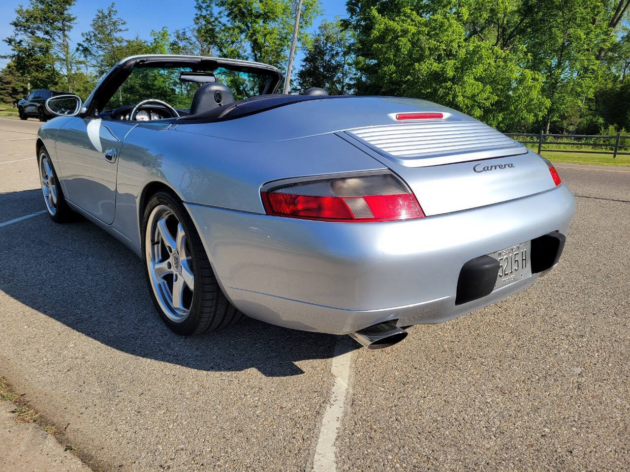 Used 2000 Porsche 911 Cabriolet image 23