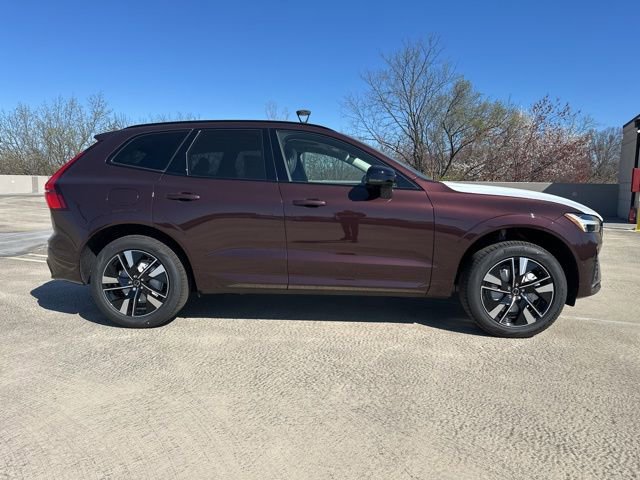 New 2026 Volvo XC60 B5 Plus w/ Protection Package Premier image 8