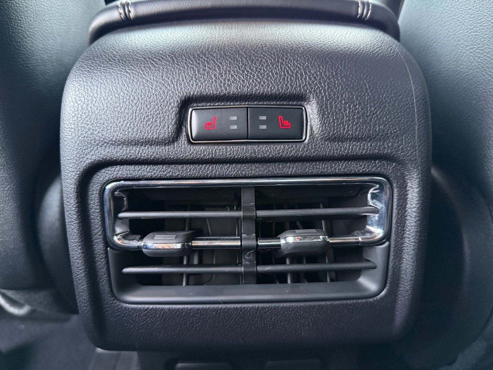 Used 2023 Lincoln Corsair Reserve w/ Equipment Group 202A image 32