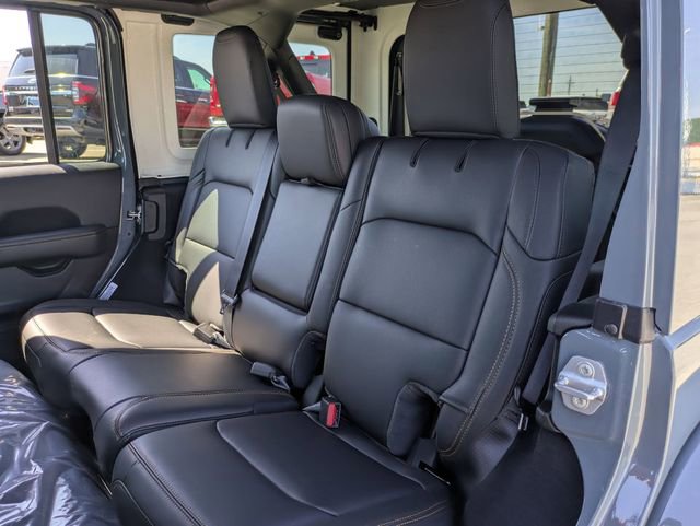 New 2026 Jeep Wrangler Sahara image 24