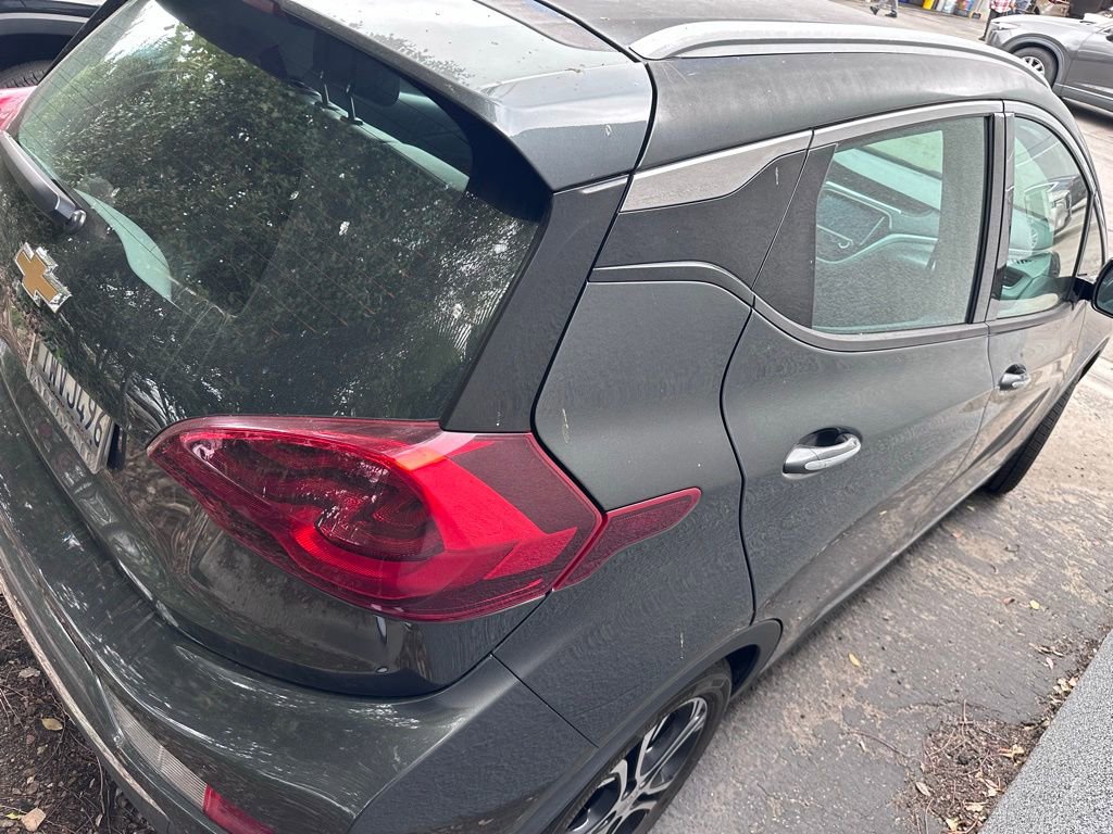 Used 2017 Chevrolet Bolt Premier w/ Driver Confidence II Package image 3