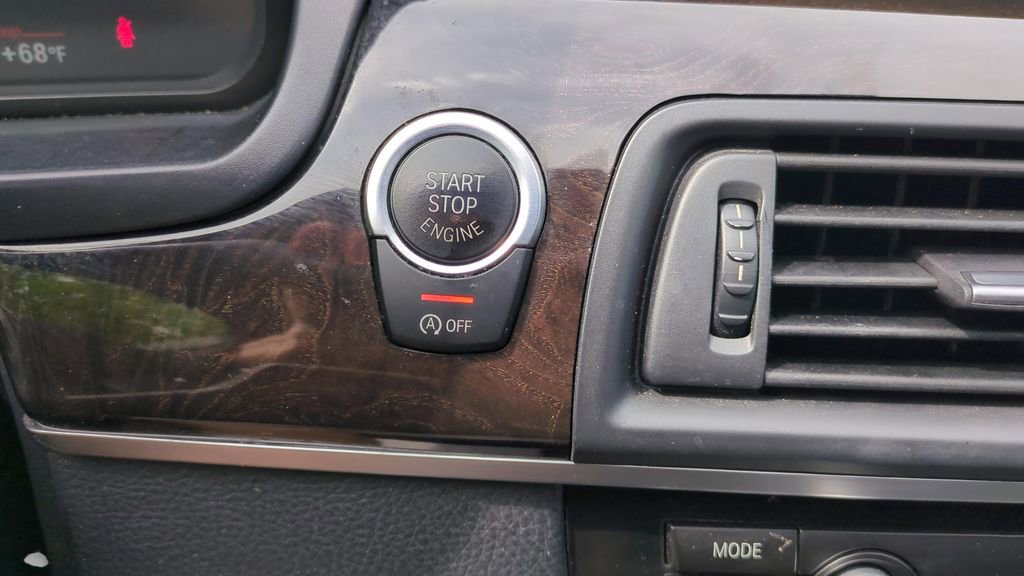 Used 2014 BMW 535i Sedan image 28