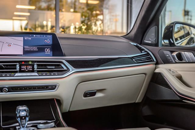 Used 2019 BMW X7 xDrive40i w/ Premium Package image 39