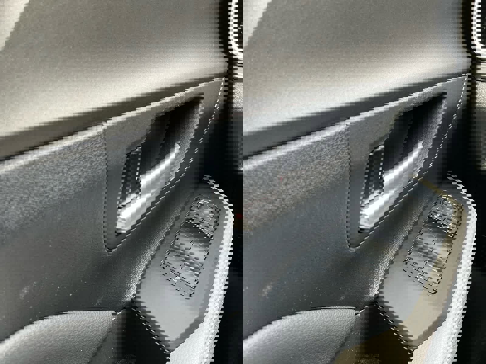 Used 2024 Toyota Grand Highlander XLE image 24