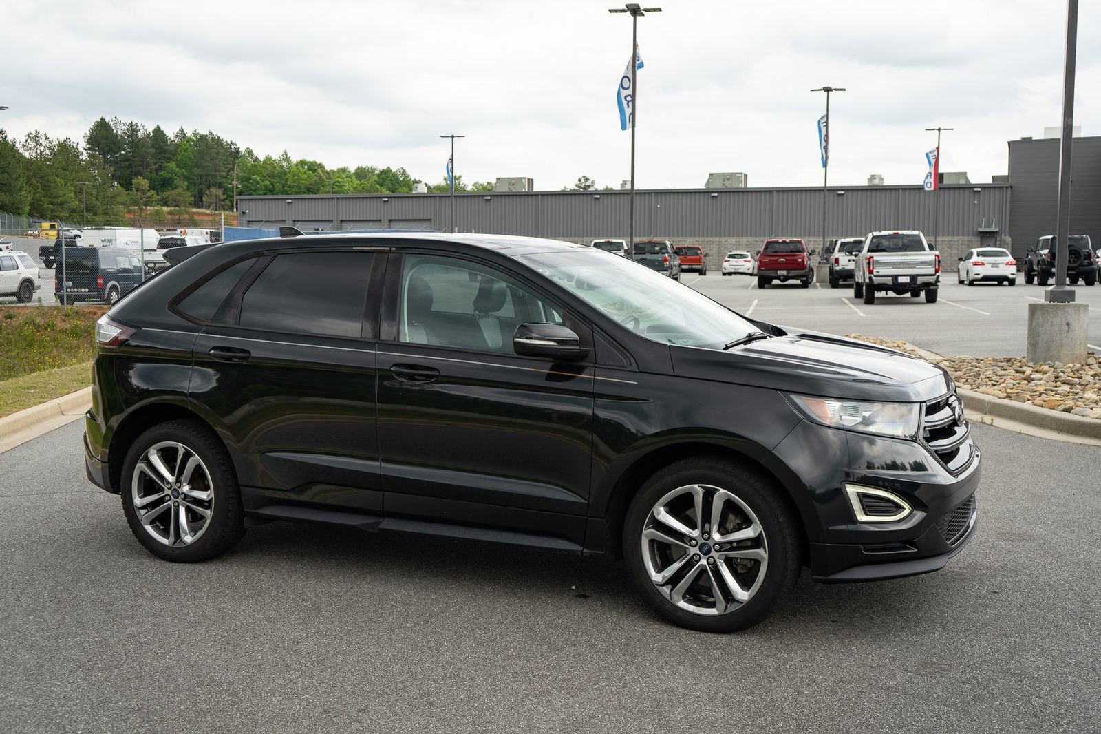 Used 2015 Ford Edge Sport AWD/4WD image 12