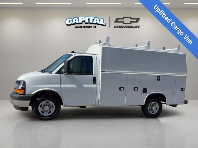New 2025 Chevrolet Express 3500 w/ Power Convenience Package RWD image 2