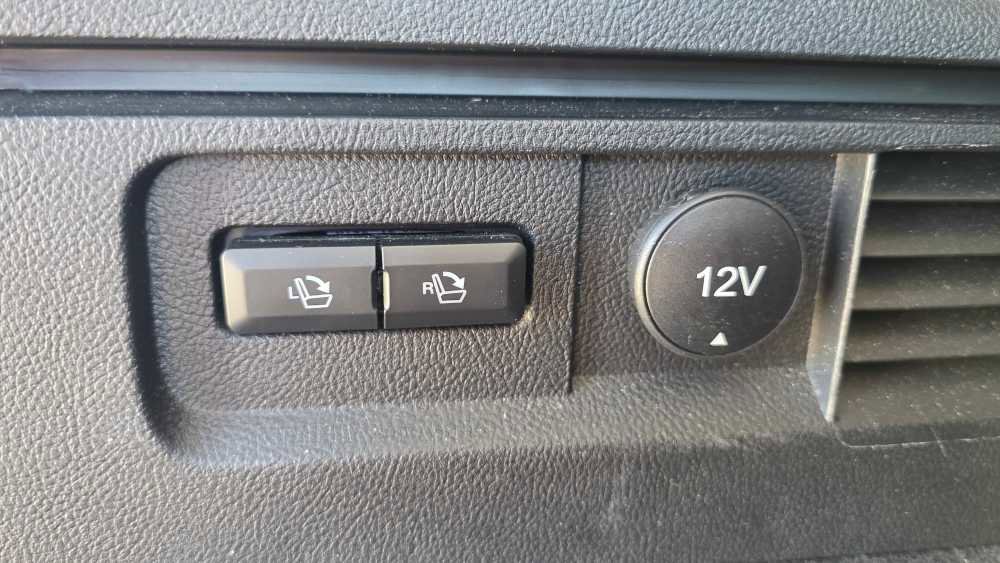 Used 2021 Lincoln Nautilus Reserve image 11