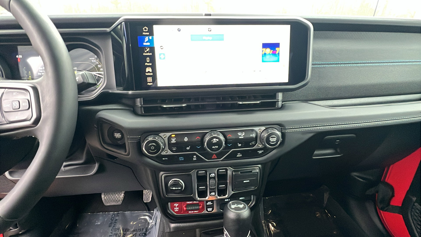 Used 2025 Jeep Wrangler 4xe Rubicon 20th Anniversary w/ Convenience Group image 31