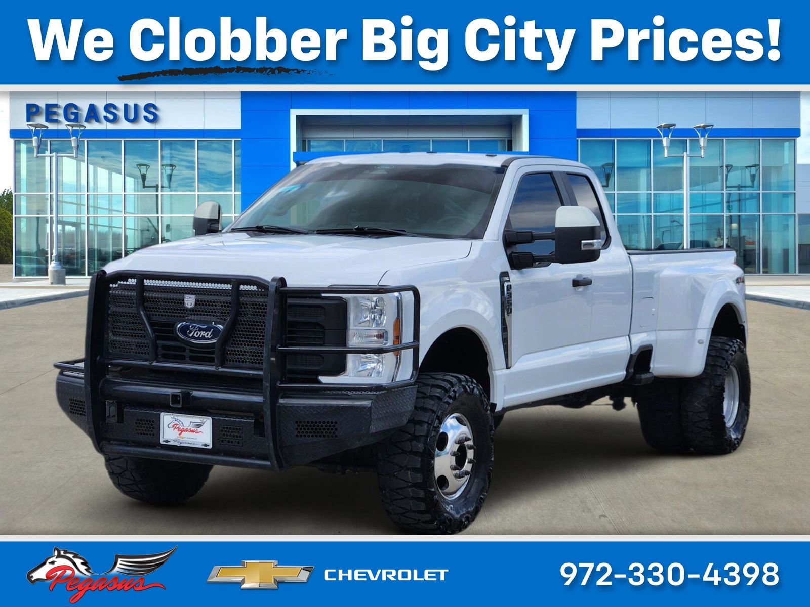 Used 2024 Ford F350 XL image 2