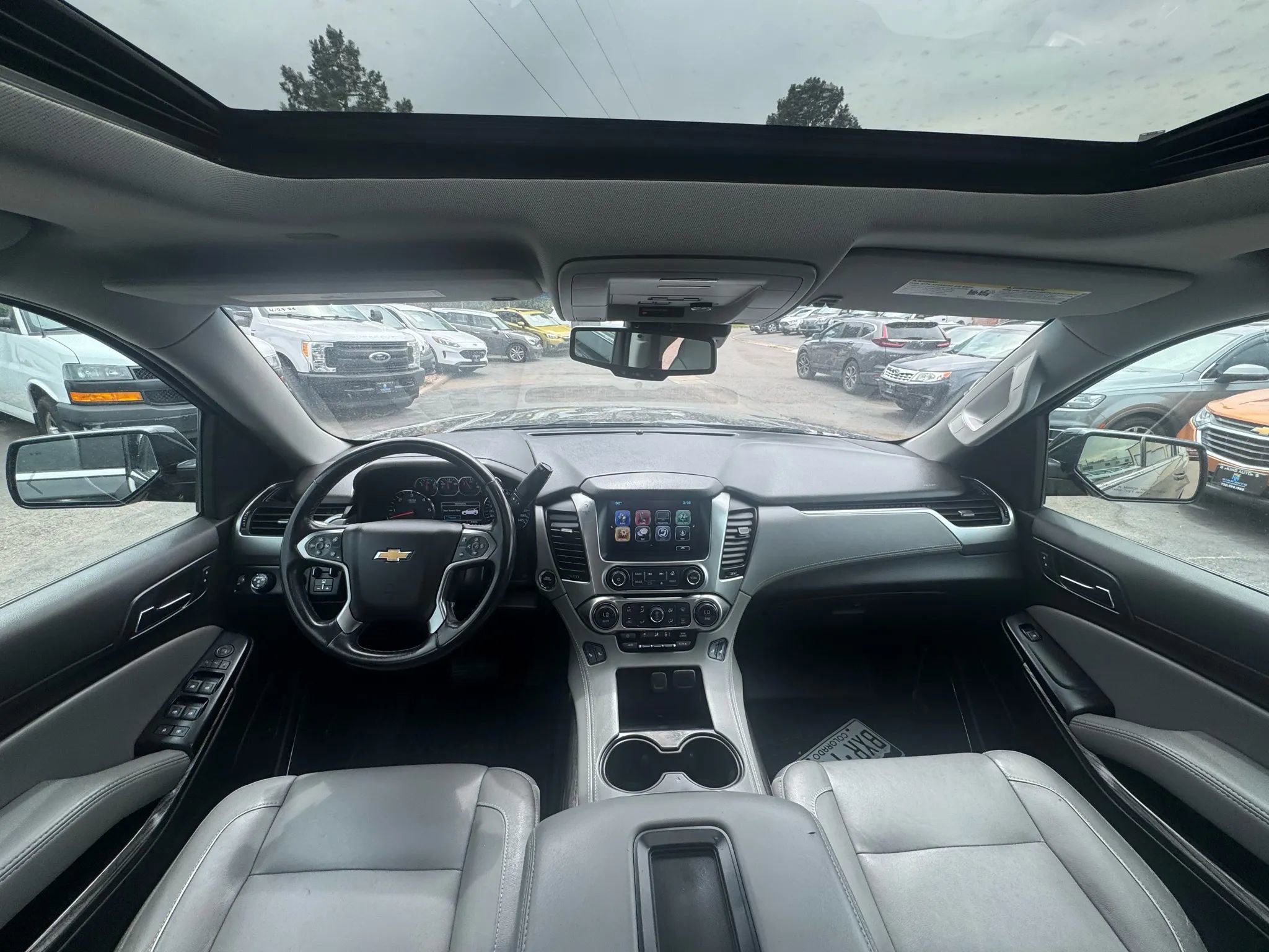 Used 2019 Chevrolet Tahoe LT w/ Luxury Package AWD/4WD image 28