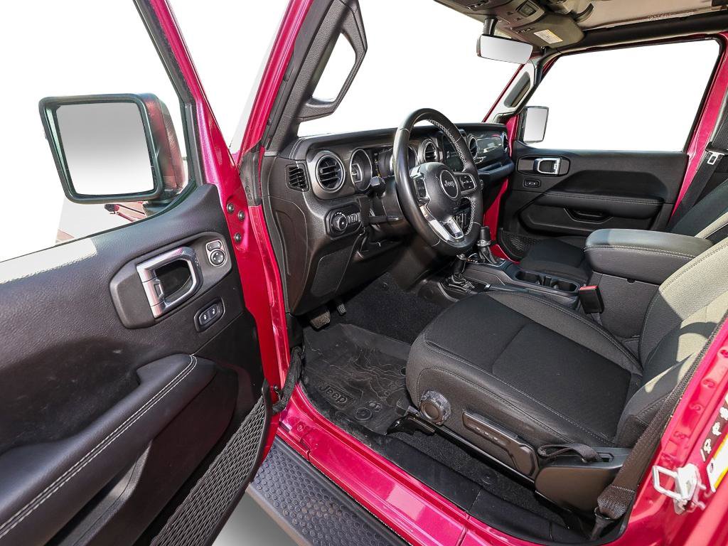 Used 2022 Jeep Wrangler Unlimited Sahara w/ Safety Group image 11