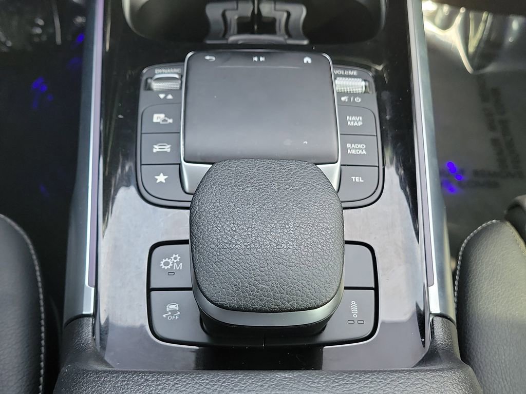 Used 2022 Mercedes-Benz GLB 35 AMG 4MATIC image 39