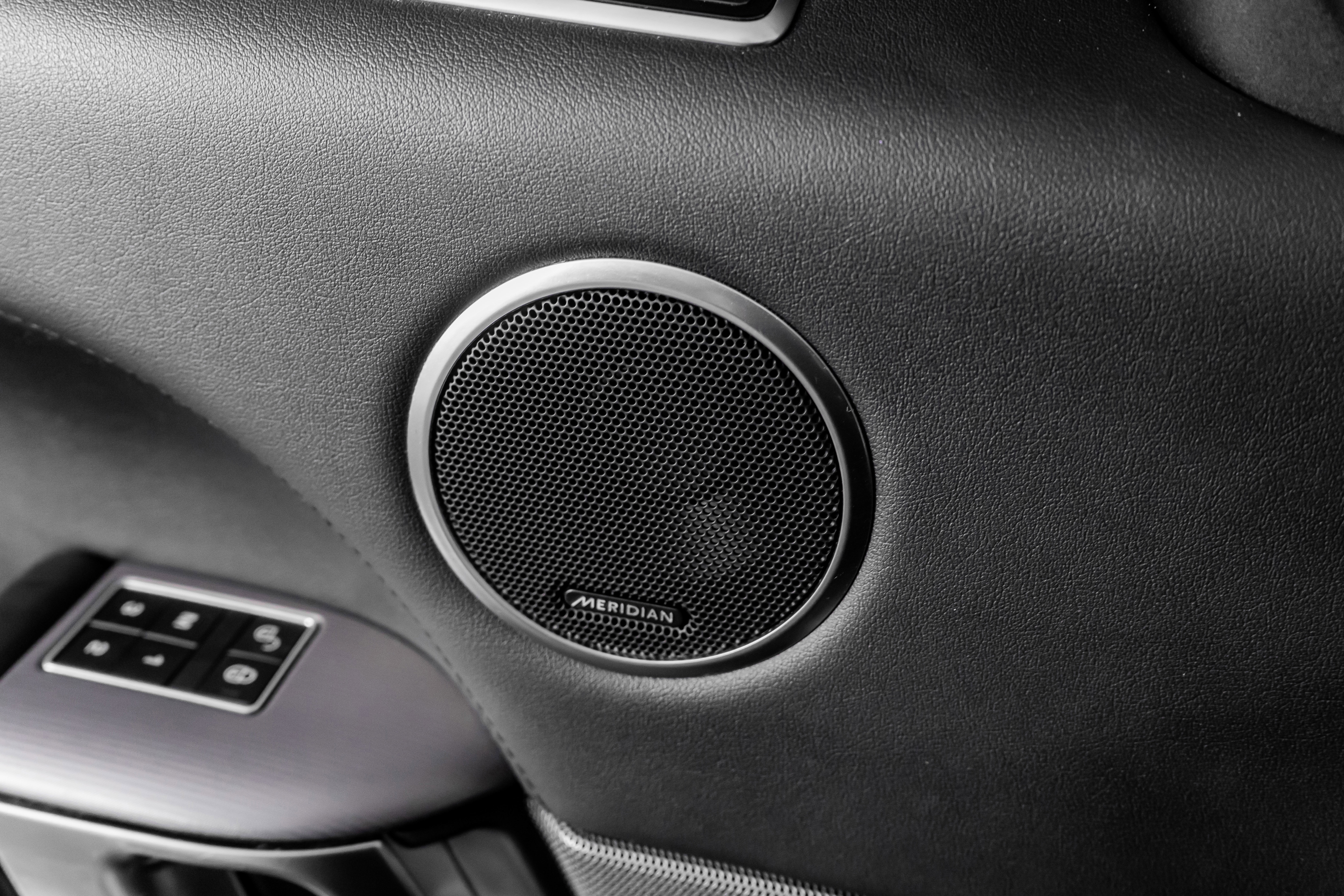 Used 2019 Land Rover Range Rover Sport HSE image 47