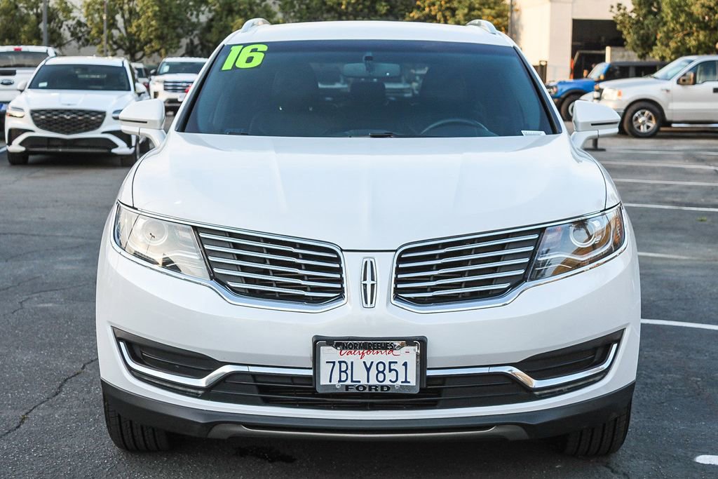 Used 2016 Lincoln MKX Select w/ Select Plus Package image 2