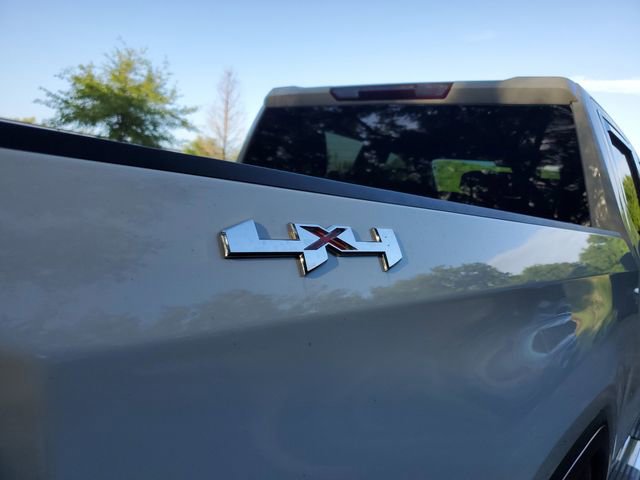 Used 2022 GMC Sierra 1500 SLT w/ SLT Convenience Package image 9