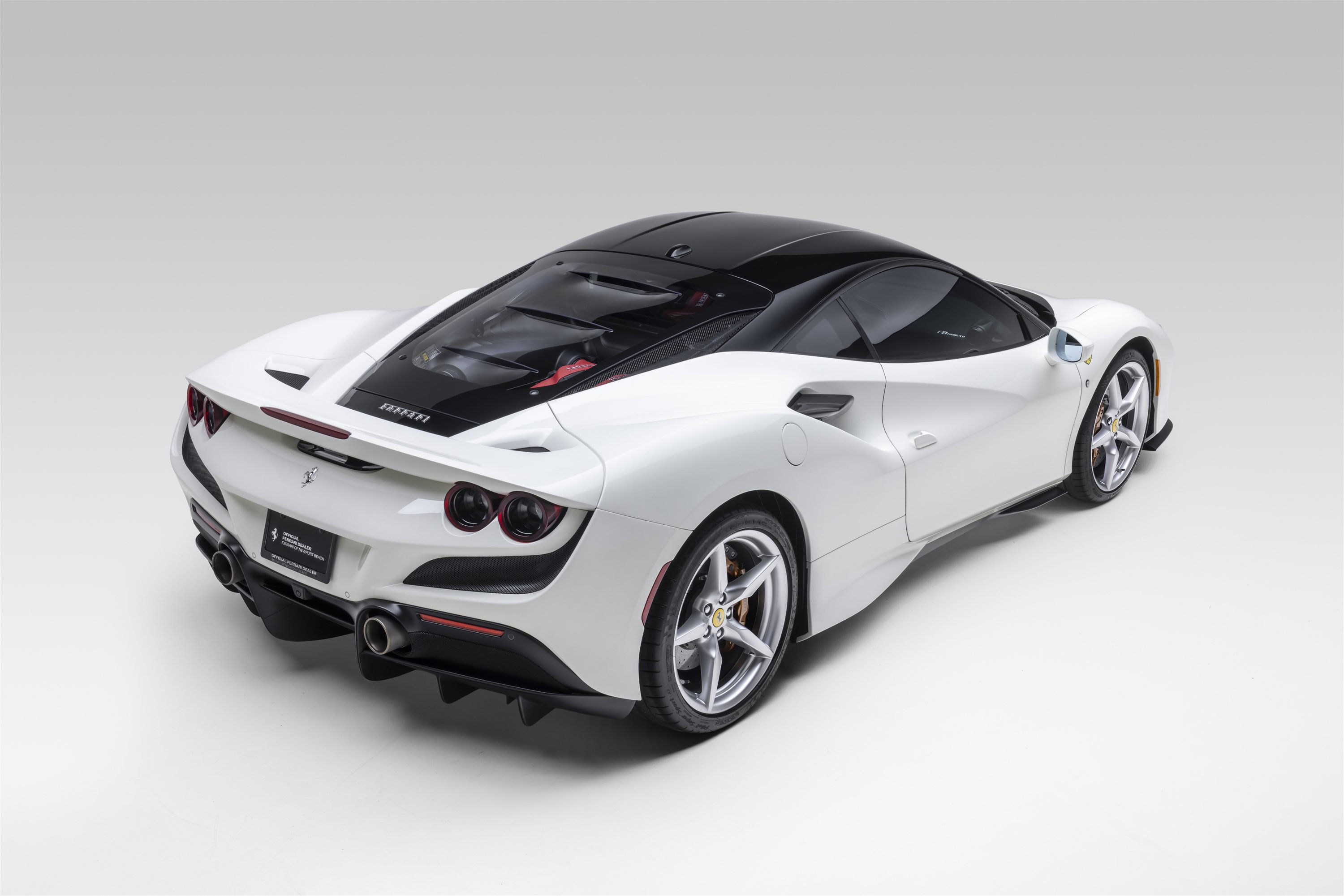 Certified 2022 Ferrari F8 Tributo RWD image 14