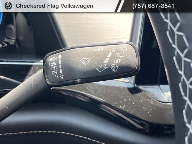 New 2025 Volkswagen Atlas Cross Sport SE image 37