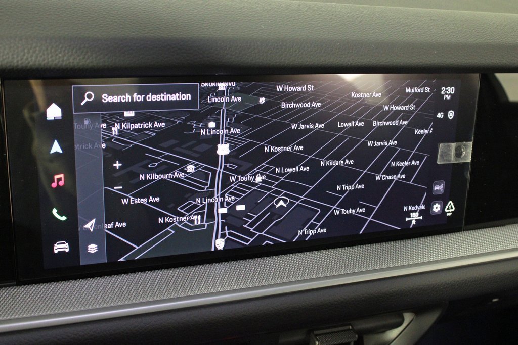 Used 2025 Porsche Cayenne Coupe image 27