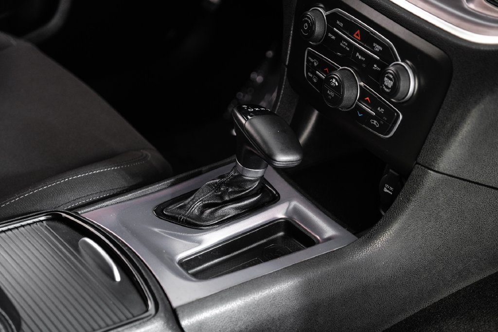 Used 2022 Dodge Charger R/T w/ Blacktop Package RWD image 19