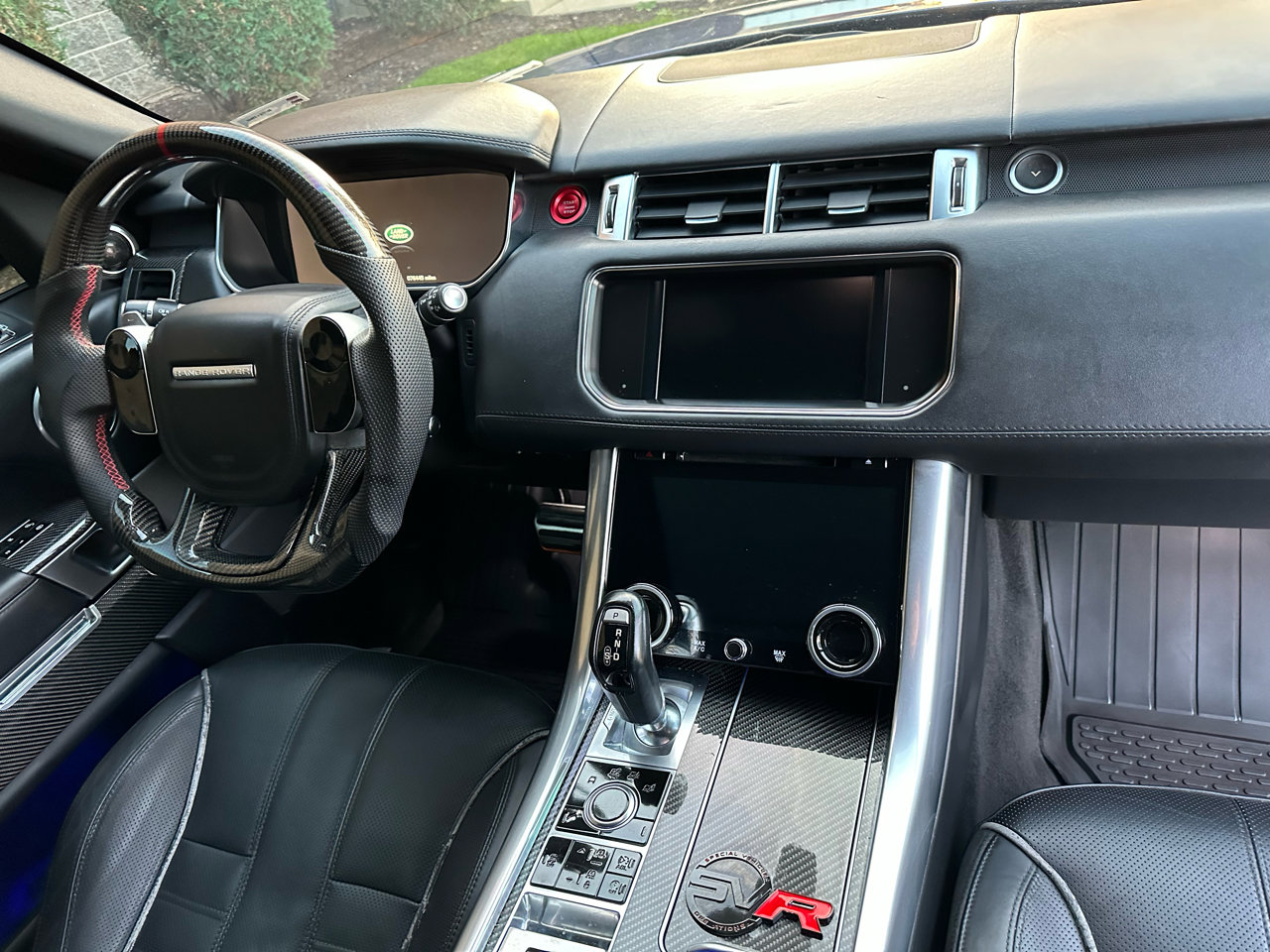 Used 2015 Land Rover Range Rover Sport SVR image 24