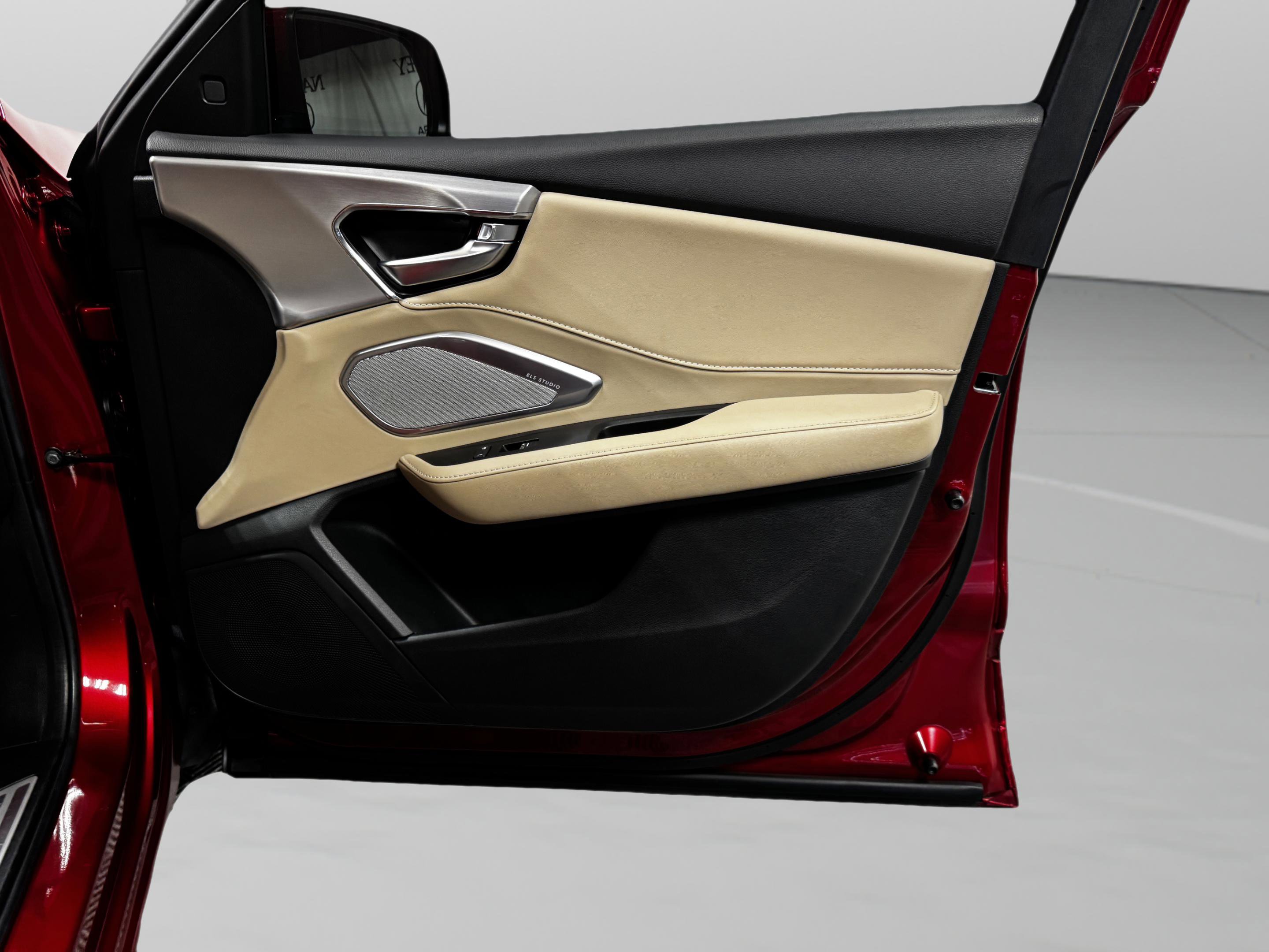 Certified 2023 Acura RDX FWD w/ Technology Package image 28
