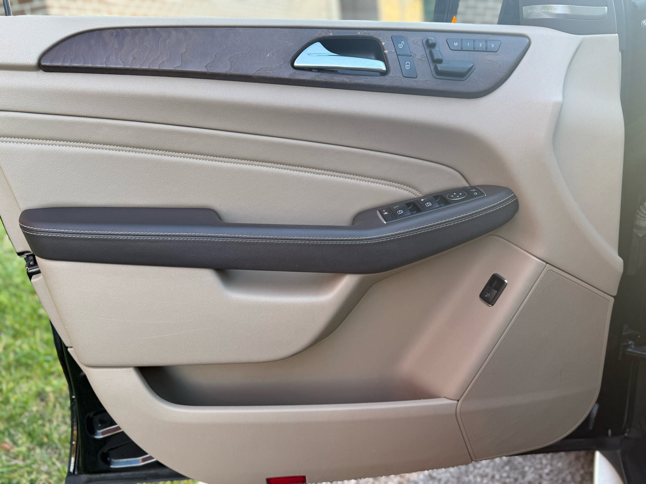 Used 2015 Mercedes-Benz ML 350 4MATIC image 37