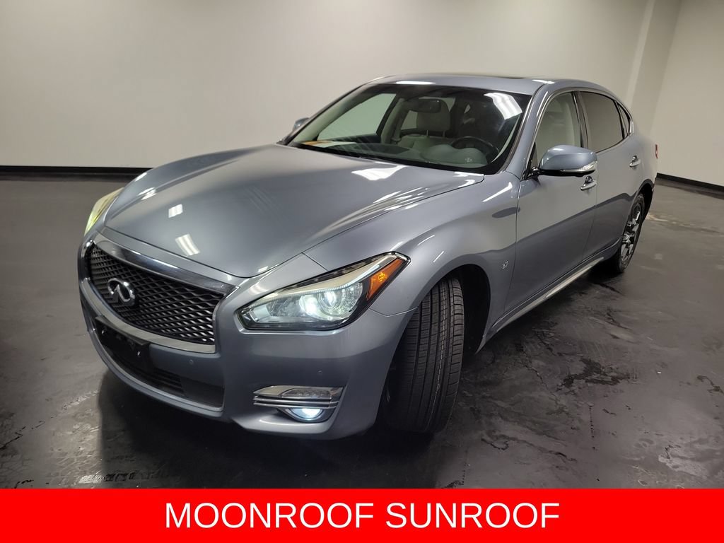 Used 2017 INFINITI Q70 L 3.7 AWD/4WD image 5