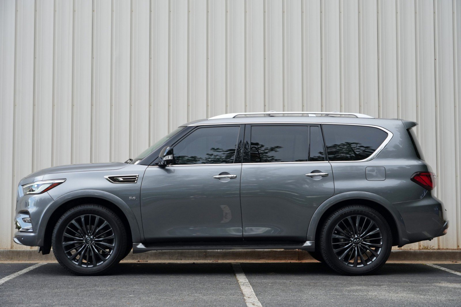 Used 2020 INFINITI QX80 Luxe w/ Edition 30 Package RWD image 8