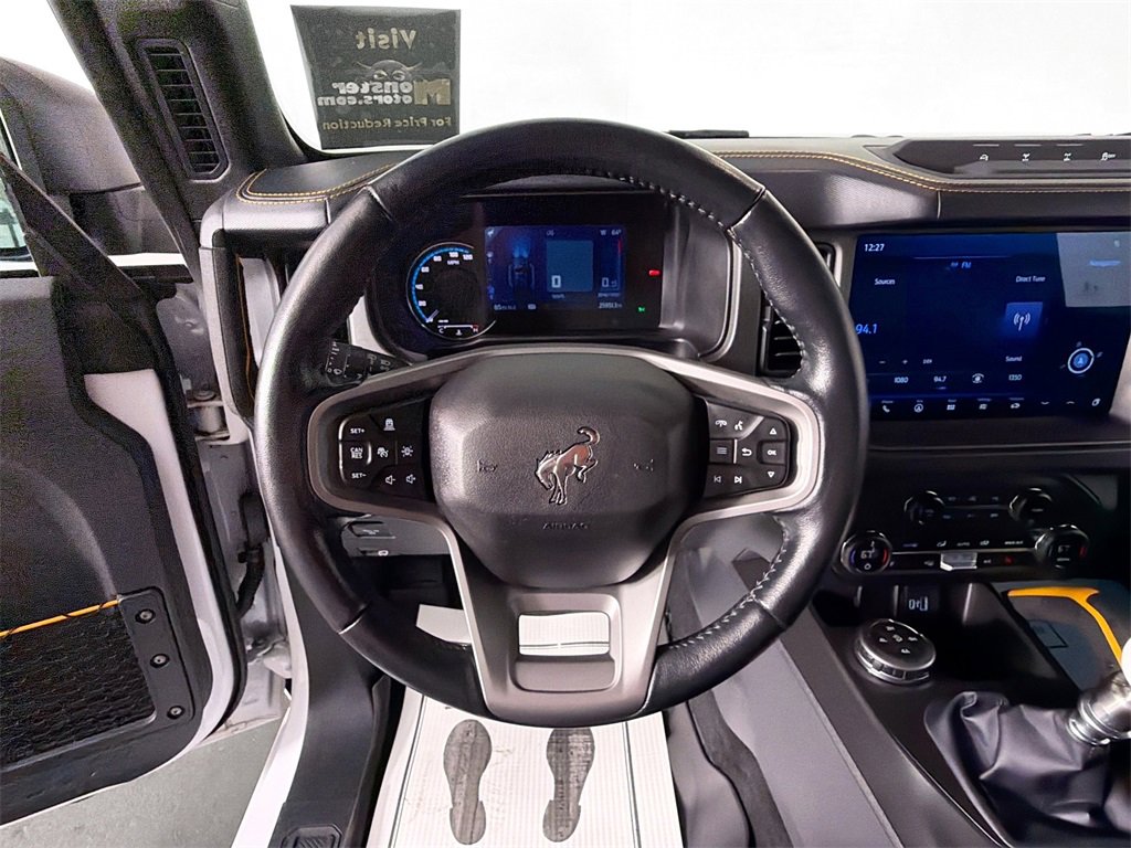 Used 2024 Ford Bronco Badlands image 11