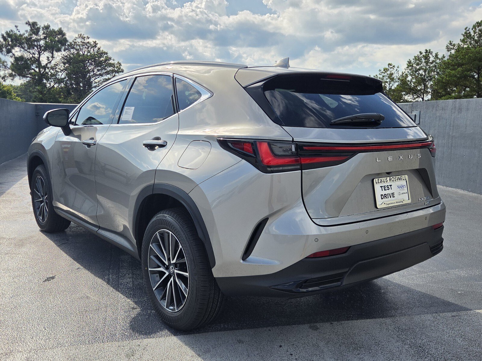 New 2026 Lexus NX 350 AWD w/ Cold Area Package image 3