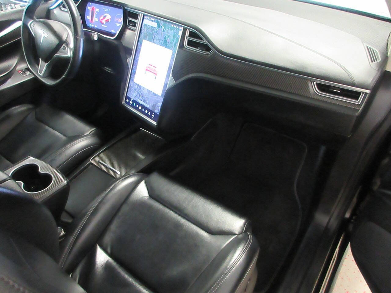 Used 2017 Tesla Model X 75D AWD/4WD image 17