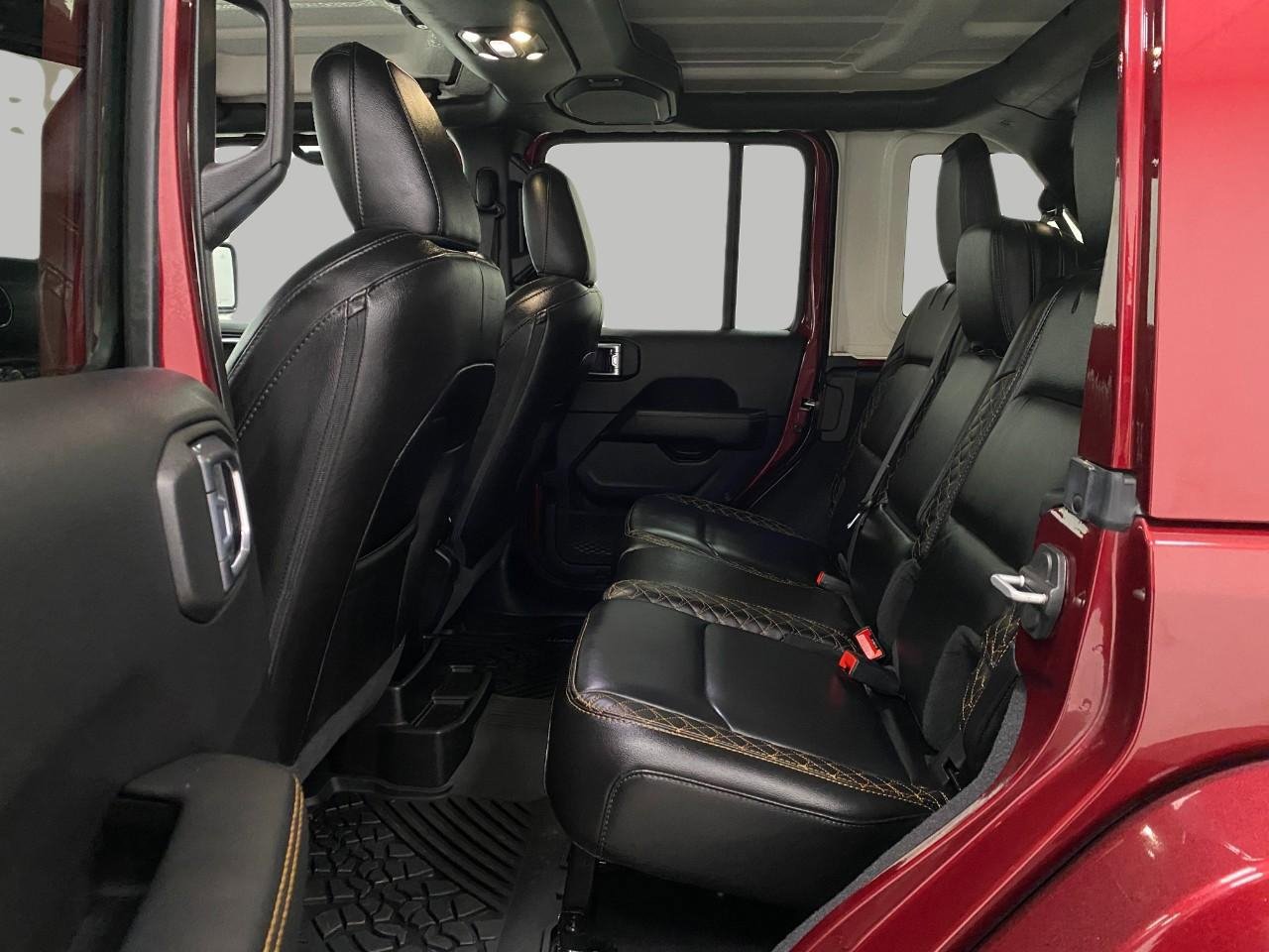 Used 2021 Jeep Wrangler Unlimited Sahara image 28