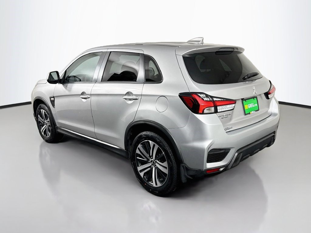 Used 2025 Mitsubishi Outlander Sport AWD image 7