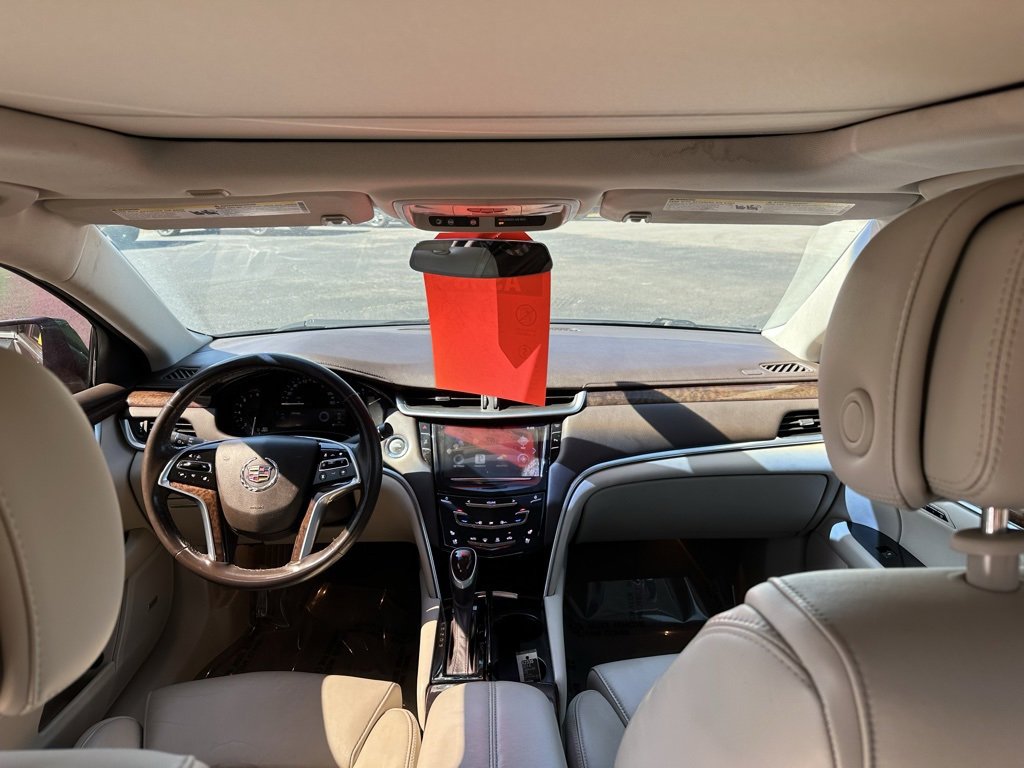 Used 2014 Cadillac XTS Luxury image 20