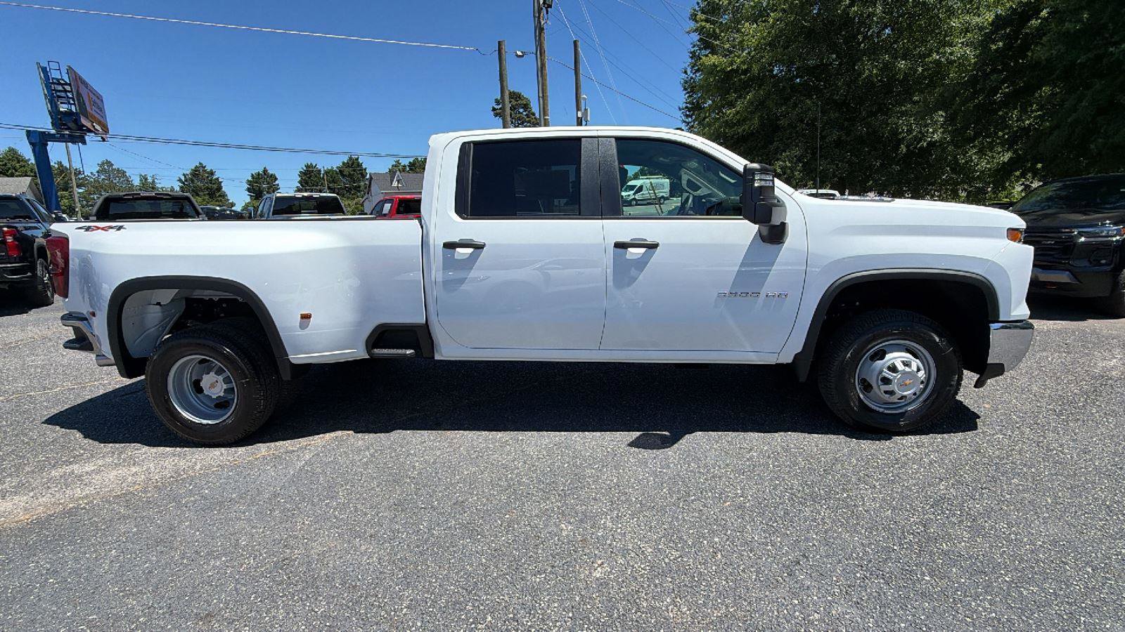 New 2026 Chevrolet Silverado 3500 W/T AWD/4WD image 4