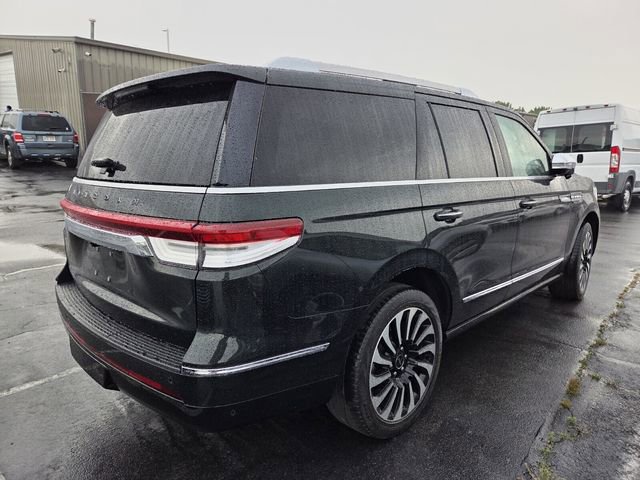 Certified 2022 Lincoln Navigator Black Label AWD/4WD image 10