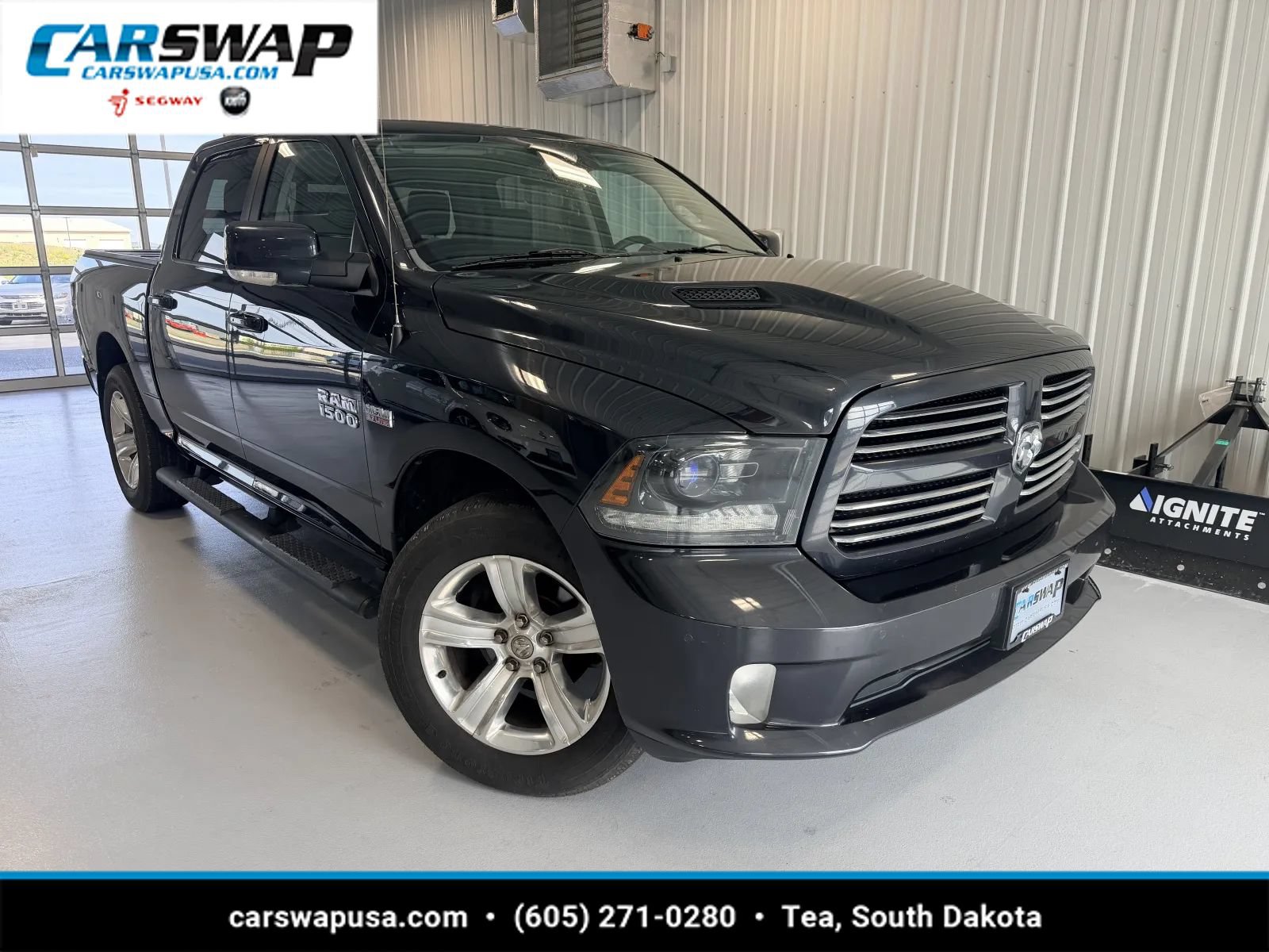 Used 2015 RAM 1500 Sport w/ Convenience Group AWD/4WD image 1