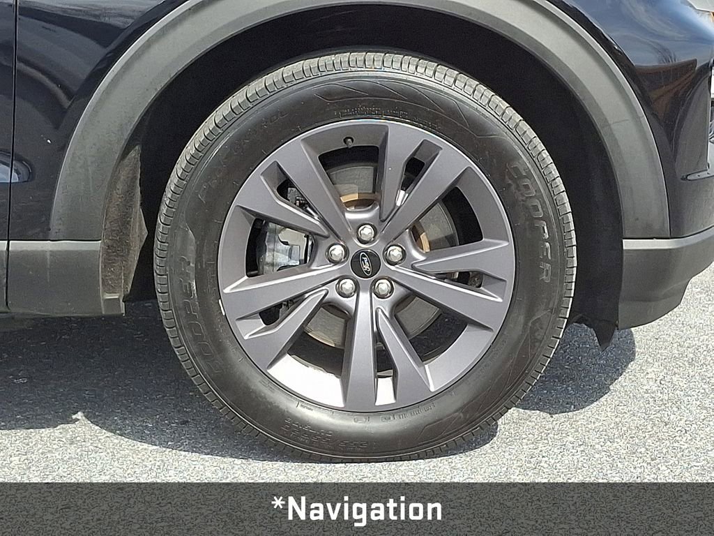 Used 2020 Ford Explorer Limited w/ Hybrid Equipment Group 310A image 10