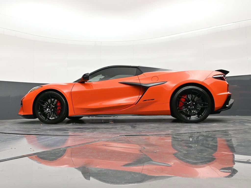 Used 2026 Chevrolet Corvette Z06 w/ Stealth Interior Trim Package image 20