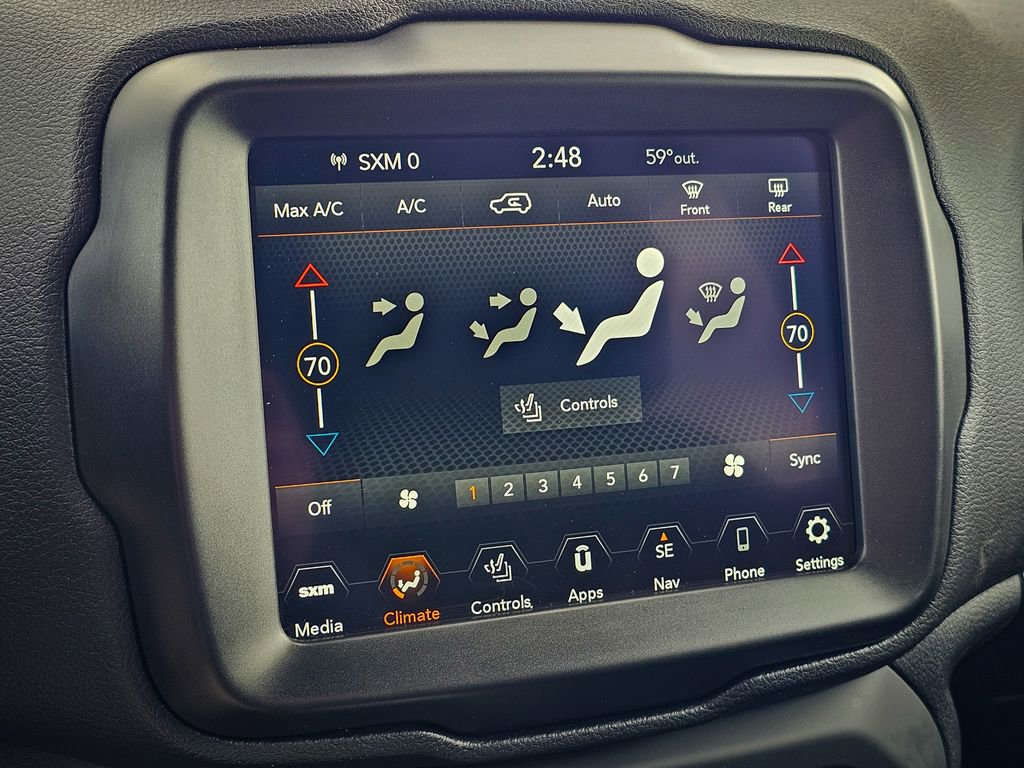Certified 2022 Jeep Renegade Altitude w/ Convenience Group AWD/4WD image 22